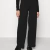 Women's Anna Field FLARED LEG Trousers Black | KQRPOSZ-45