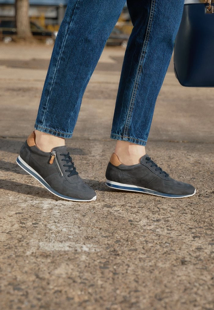 Women's Anna Field LEATHER Flat Zip UP Sneakers Dark Blue | RBJCYAO-18 - Image 4